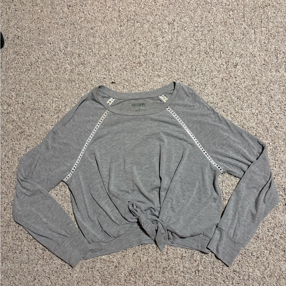 Shyanne Gray Long Sleeve Top with Knot
